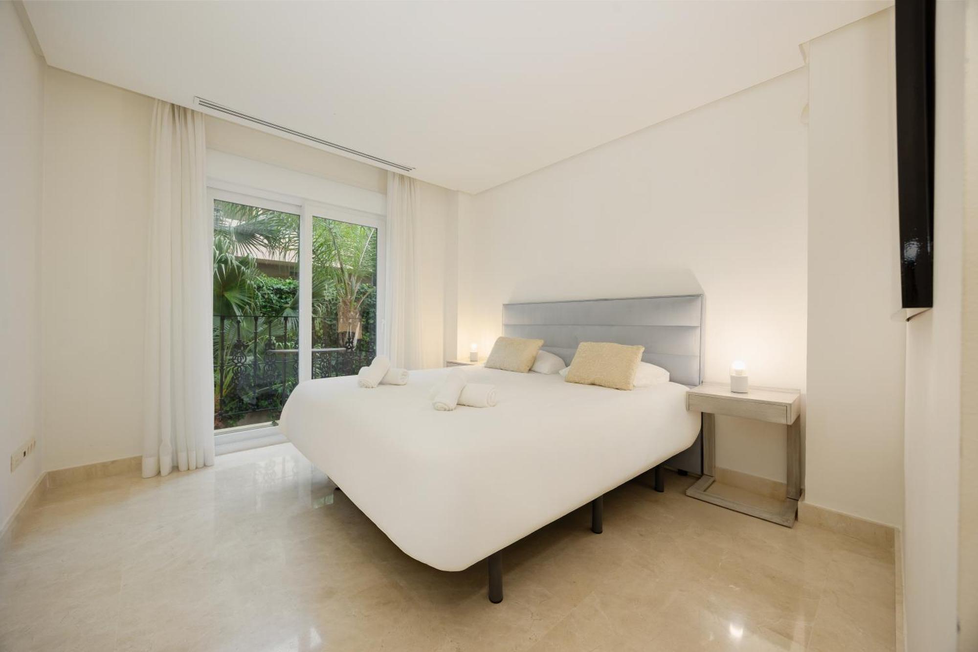 Penthouse With Sea Views In Nueva Andalucia Apartamento Marbella